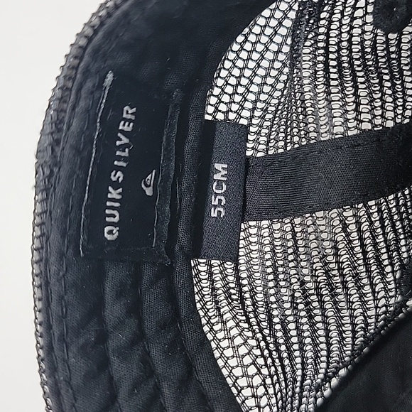 Quiksilver Black Padded & Mesh Snapback Baseball Cap Hat - Picture 6 of 10